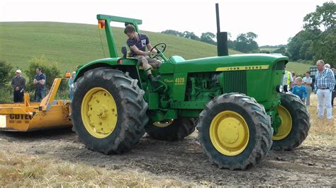 Vintage John Deere 4WD pulling - YouTube