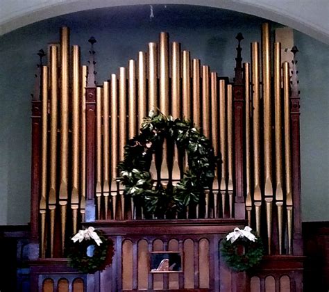 The Mathematical Tourist: Organ Pipes