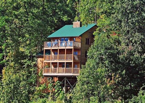 Top 4 Reasons Why Guests Return to Our Cabins in Gatlinburg TN Each ...