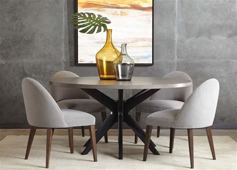 Round Dining Table With Bench And Chairs – The Urban Decor