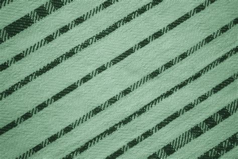 Light and Dark Green Diagonal Stripes Fabric Texture – Photos Public Domain