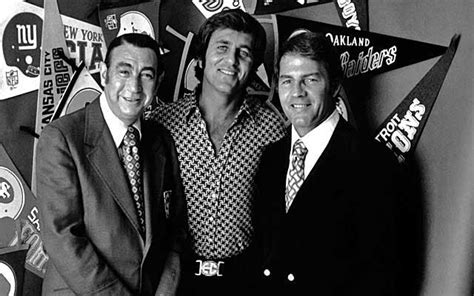 Howard Cosell, Don Meredith, Frank Gifford of ABC Monday Night Football 1971 : r/VintageTV