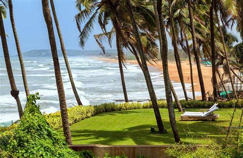 15 Best Beaches in Goa to Enjoy with Distance, Activities list