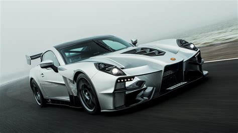 This is a new 200mph Ginetta supercar | Top Gear