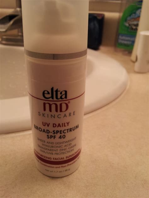 Beauty Bytes : Elta MD UV SKin Moisturizer Review