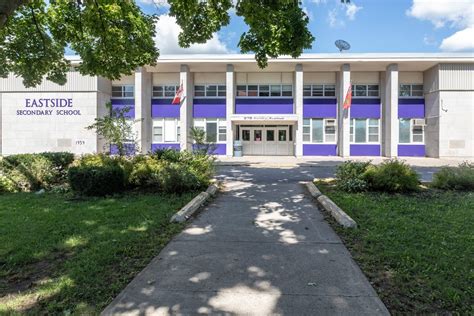 Eastside Secondary School - 275 Farley Ave, Belleville, ON K8N 4M2, Canada