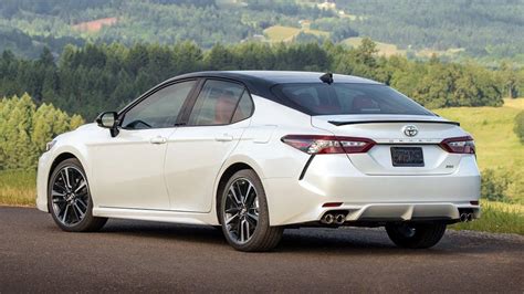 Toyota Camry 2018 Xse White