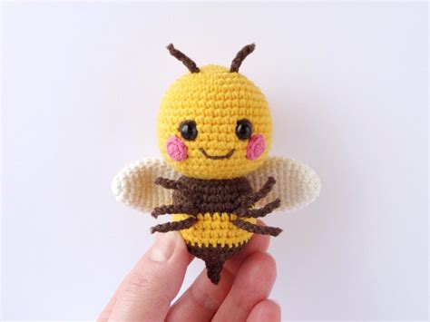 This Pattern Allows You To Crochet The Cutest Little Honey Bee