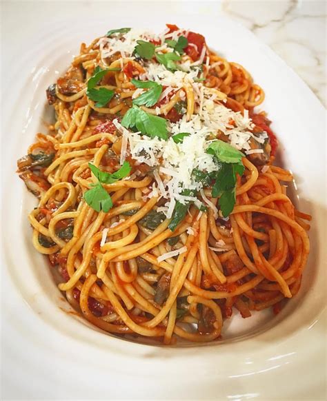 One skillet spaghetti - Shauna LindzonShauna Lindzon