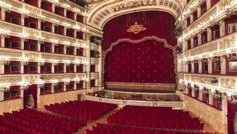 Napoli, il teatro di San Carlo riapre alle visite guidate: ricomincia il viaggio nel Lirico più ...