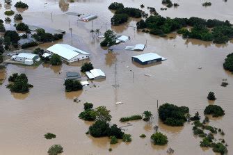 NSW, Queensland floods LIVE updates: Lismore, surrounding suburbs brace for severe weather - Big ...