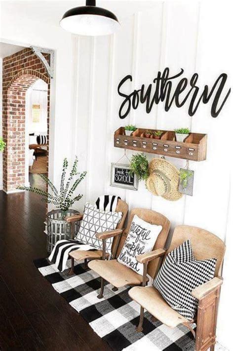 20++ Black And White Modern Farmhouse Decor - PIMPHOMEE