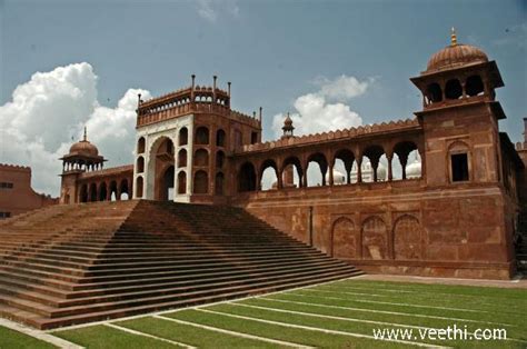 Aligarh fort | Veethi