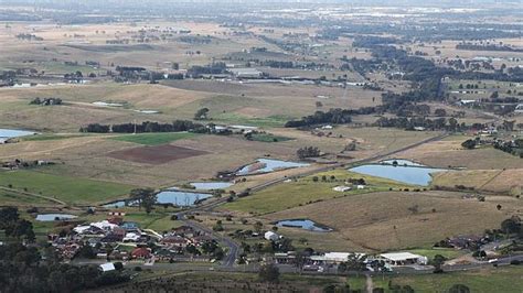 Badgerys Creek Airport about migrants and 24/7 cargo flights blasting ...