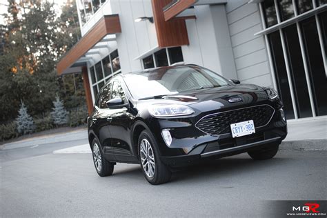 Review: 2021 Ford Escape Hybrid - M.G.Reviews