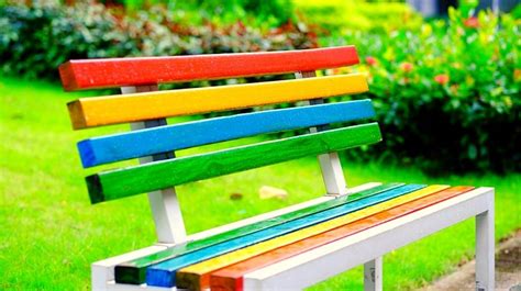 29 Charming Outdoor Garden Benches Perfect For Your Summer Garden