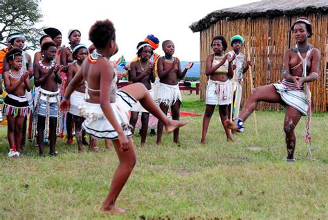 XHOSA PEOPLE:SOUTH AFRICA`S ANCIENT PEOPLE WITH UNIQUE TRADITIONAL AND ...