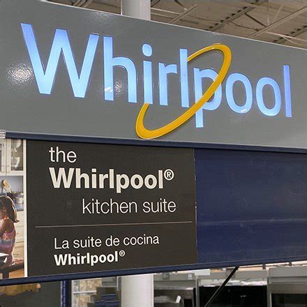 INDEX: Whirlpool Appliance Merchandising Display – Fixtures Close Up