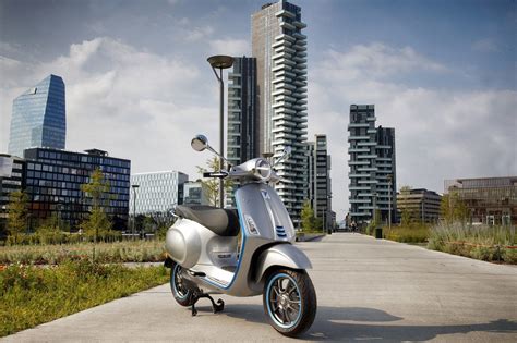 2020 Vespa Elettrica 70 KM/H