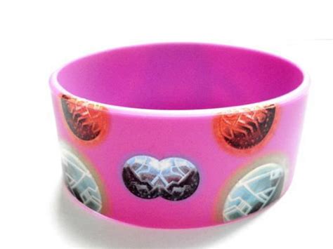 Custom Shaped Silicone Wristbands, Custom Made Rubber Bracelets