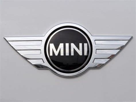 the mini logo is shown in this image