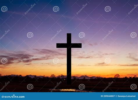 The Cross at the Sunset Background Stock Image - Image of praise, jesus ...