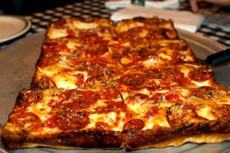 Pizza Places in Michigan that Will Make Your Mouth Water | Michigan