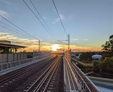 Sunrise on Kallangur station : r/brisbane