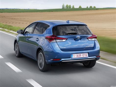 Fotos de Toyota Auris Hybrid 2015 | Foto 12