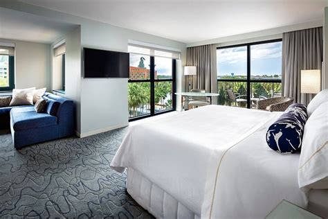 Walt Disney World Swan Rooms: Pictures & Reviews - Tripadvisor