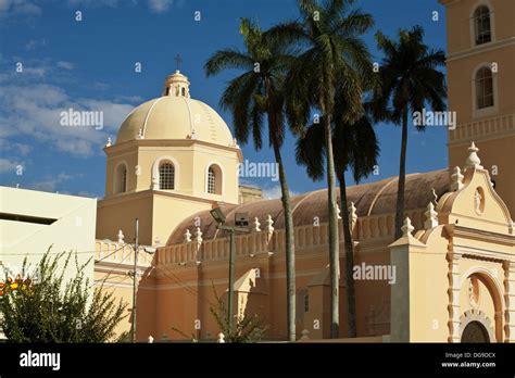 Cathedral, Plaza Morazan, Tegucigalpa, Honduras Stock Photo - Alamy