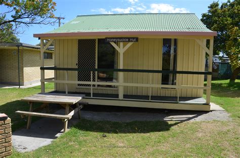 Camping Tomahawk Caravan Park - Free Camping Tasmania Map Guide