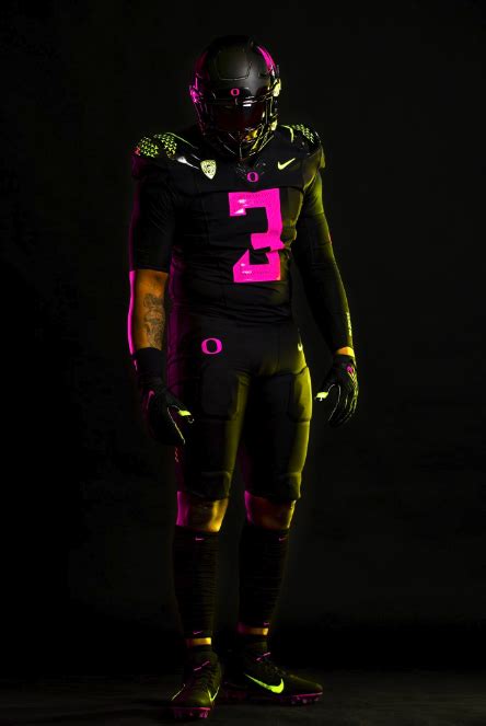 LOOK: Ducks give sneak preview of pink ‘Stomp Out Cancer’ uniforms