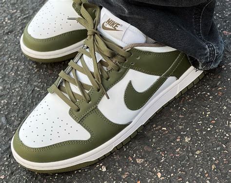 Nike Dunk Low Retro Medium Olive (vert kaki) DD1503-120