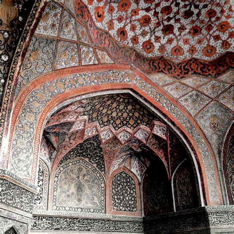 taj mahal inside, beautiful details. Agra, Taj Mahal Interior, Mughal Architecture, Persian ...