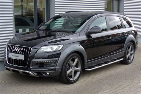 File:Audi Q7 offroad style S line 3.0 TDI quattro tiptronic Phantomschwarz.JPG - Wikimedia Commons