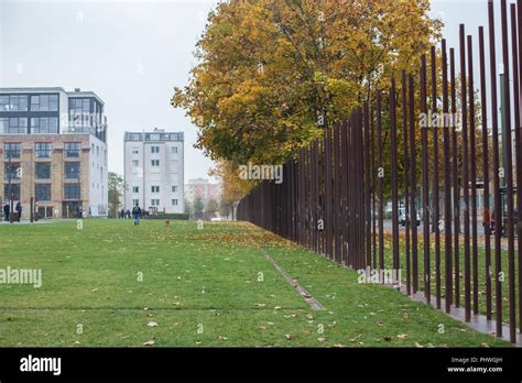 Berlin Wall Memorial Stock Photo - Alamy