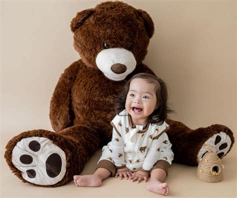 Best Places to Find Comfy Bamboo Baby Clothes