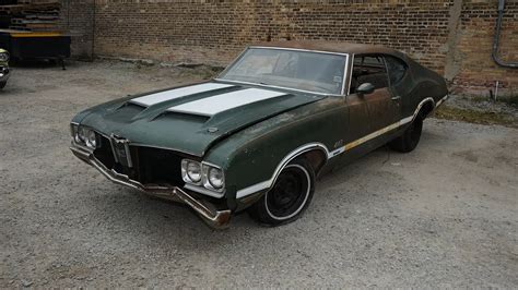 1970 Oldsmobile 442 W30 Parked for 45 Years Is a Rare, Rat-Infested ...