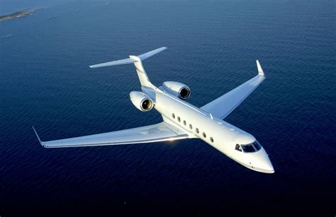 johann rupert boeing business jet 2017 - ototrends.net