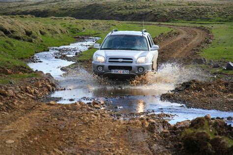 Driving in Iceland - Iceland-Dream.com