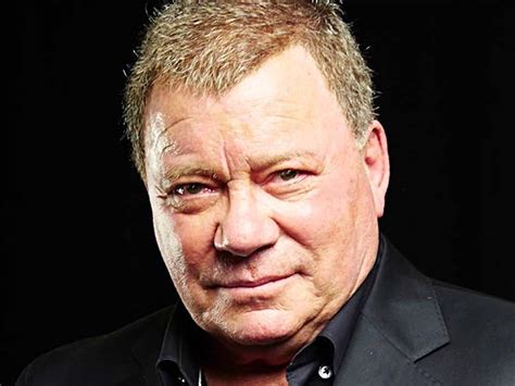 William Shatner Toupee - Does This Star Trek Celeb Wear Hairpiece?