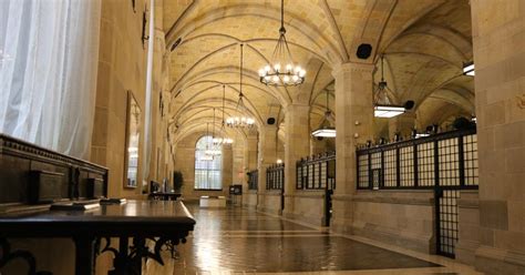 Unusual things to do in New York: visit the Federal Reserve Bank vaults