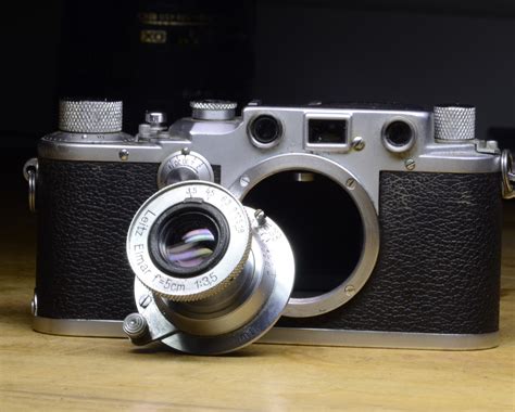 Vintage Camera House: Leica III 3