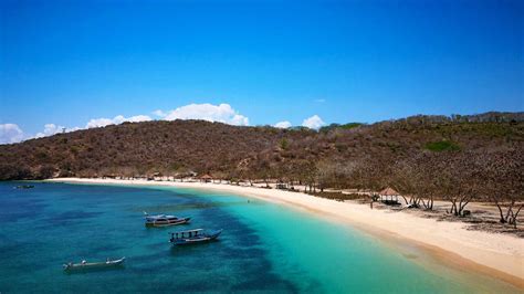 Pink Beach Lombok - eine Bootstour im Osten