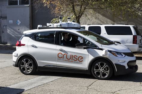 Taking a ride through SF in Cruise's self-driving Bolt EV | TechCrunch