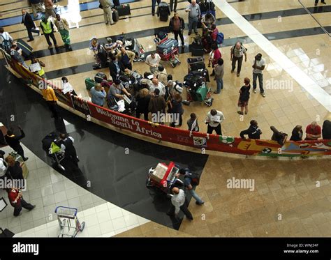 Arrivals Hall, Johannesburg International Airport Stock Photo - Alamy