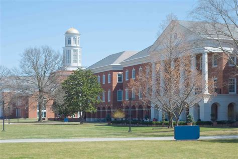 Top hogescholen en universiteiten in Virginia