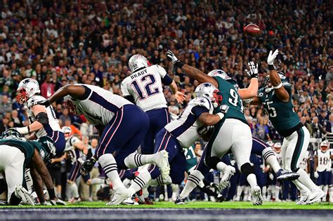 At Long Last, the Eagles Capture Their First Super Bowl - The New York Times