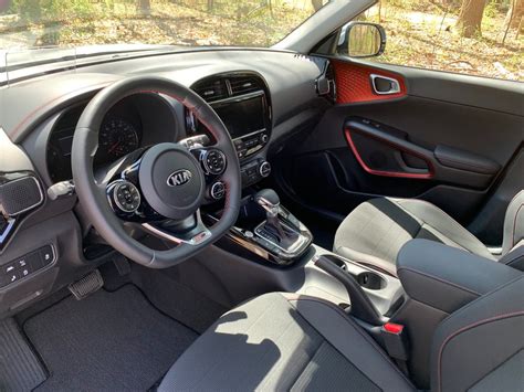 2020 Kia Soul: 108 Interior Photos | U.S. News